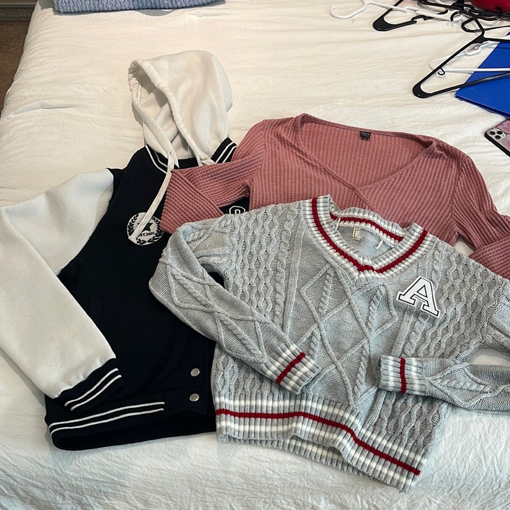 Set of cute shirts 💓(3)